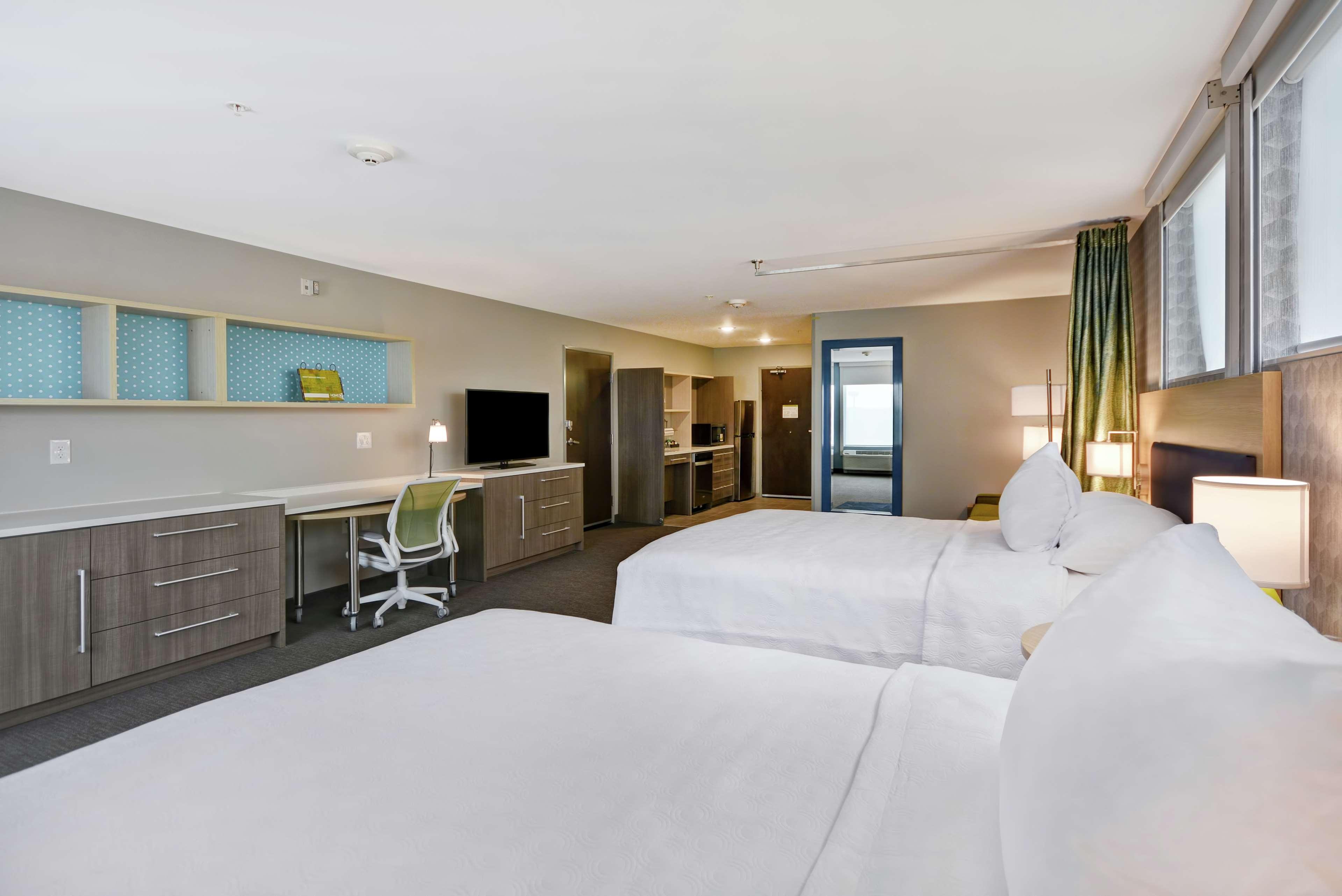 Home2 Suites By Hilton Grand Rapids North Уолкер Экстерьер фото