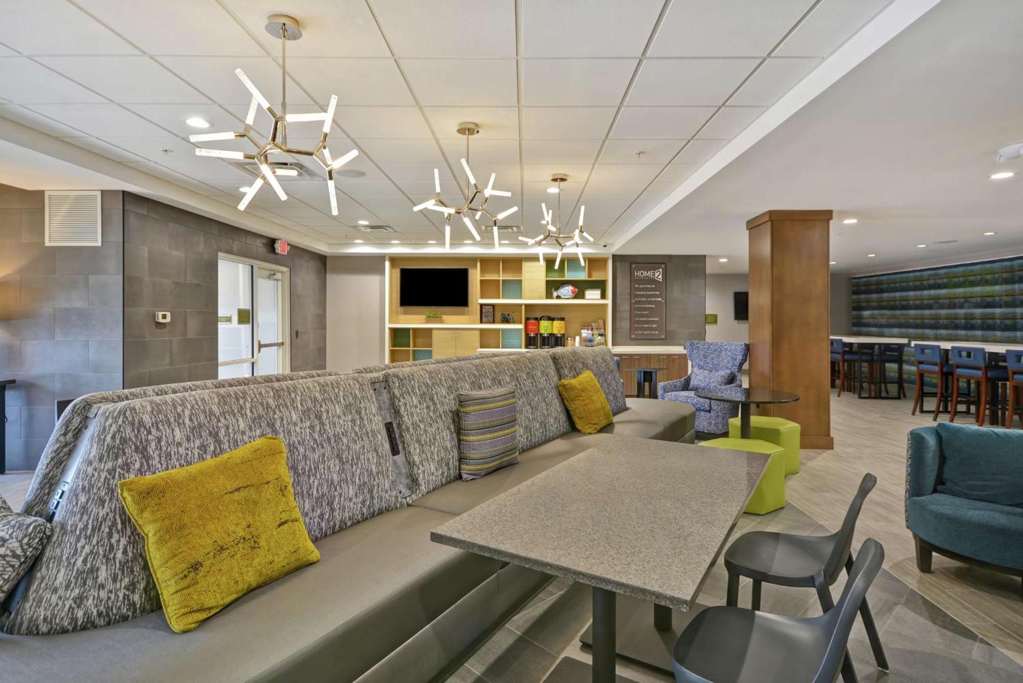 Home2 Suites By Hilton Grand Rapids North Уолкер Экстерьер фото